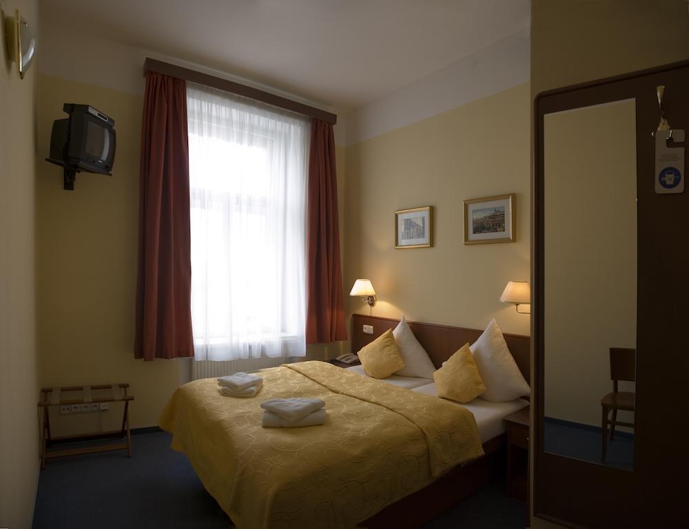 Hotel Andel Prague Ngoại thất bức ảnh